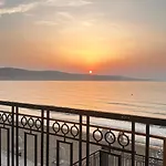 Διαμέρισμα Penthouse Happy Moments *